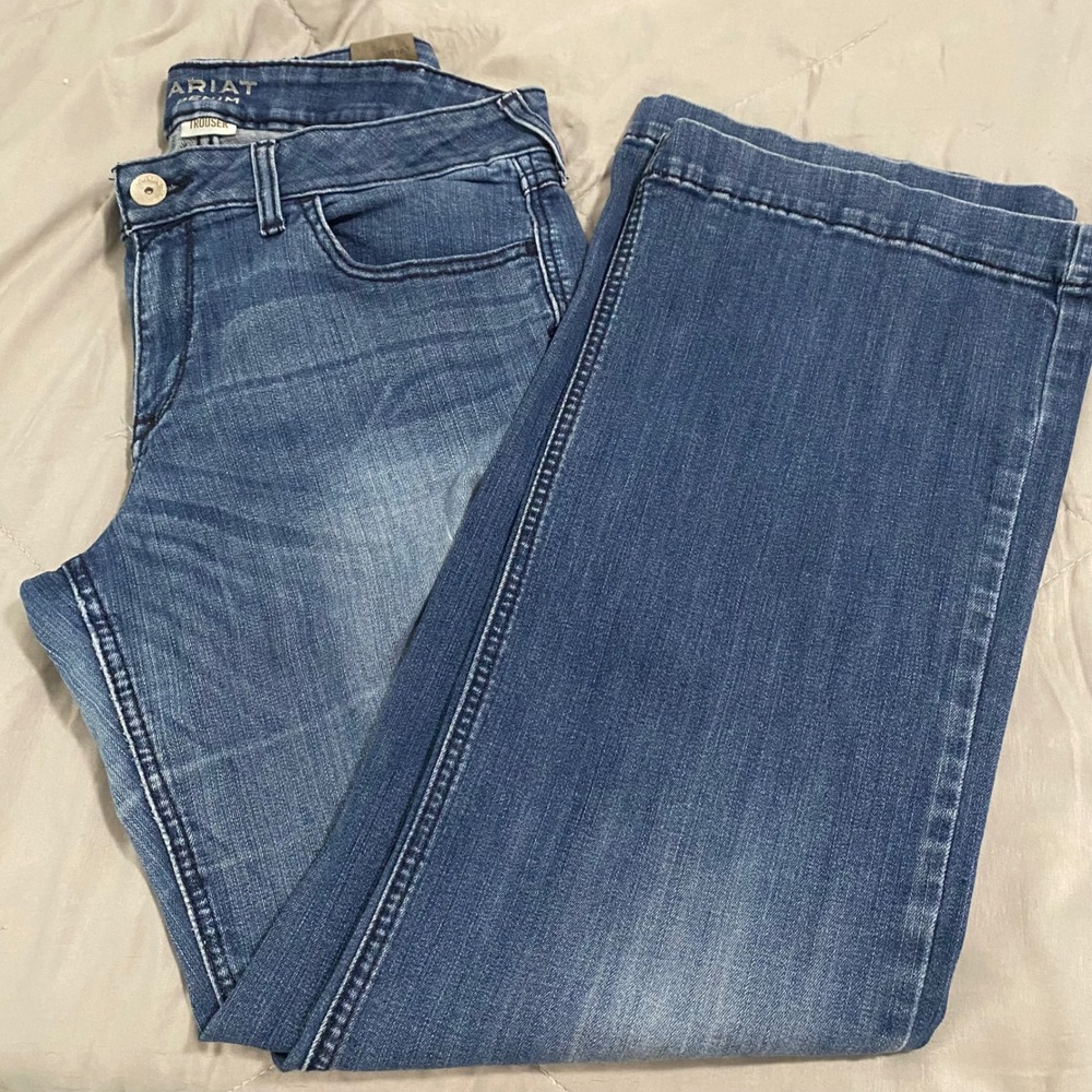 Ariat‎ Denim Trouser Jeans Womens 32R Medium Wash Blue Wide Leg Stretch 10031288